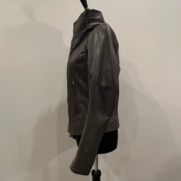 June Genuine Leather Jacket in Dark Olive | Size M - Picture 6 of 15